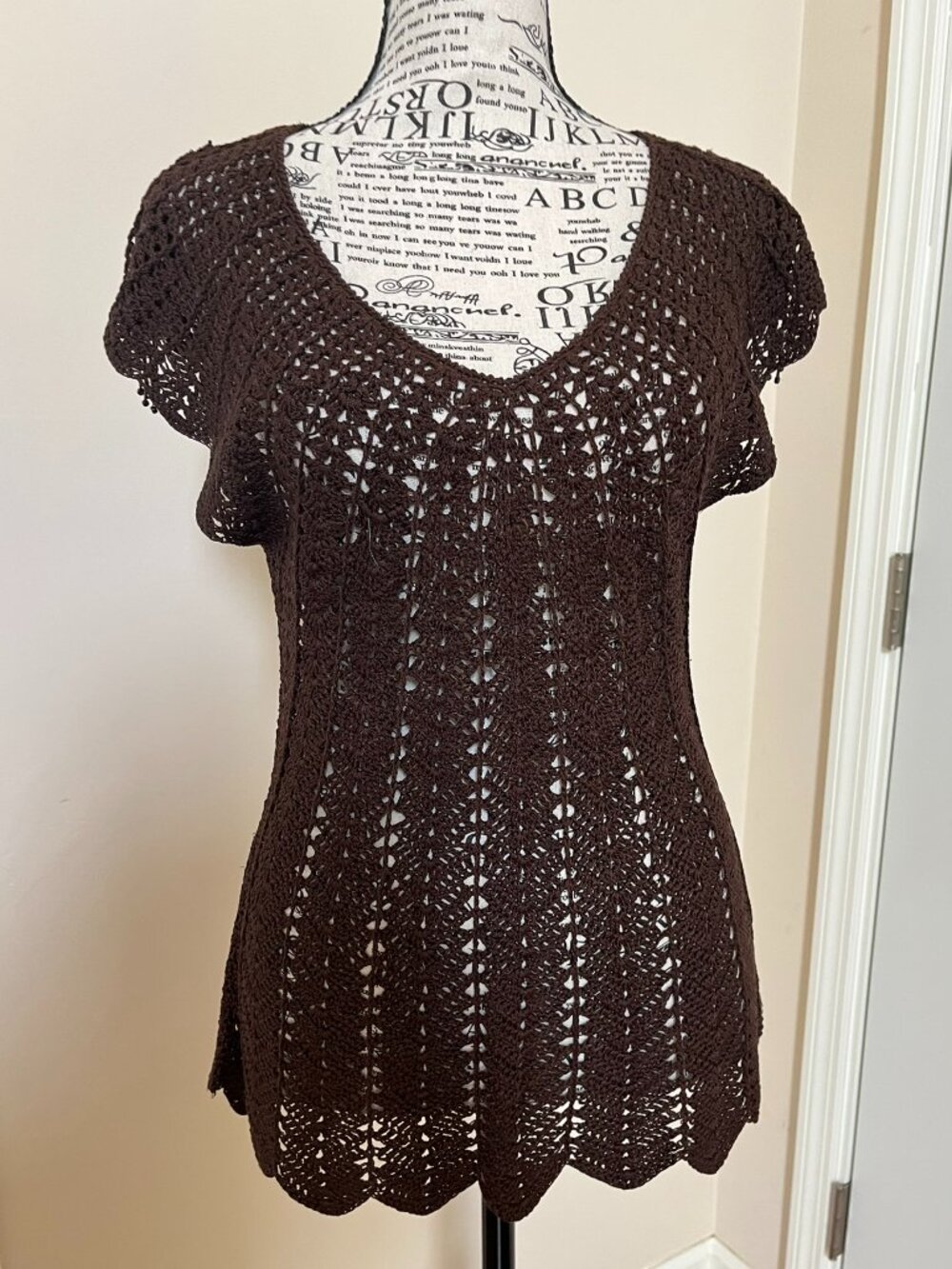 The Limited Brown Crochet V-neck top, Size S